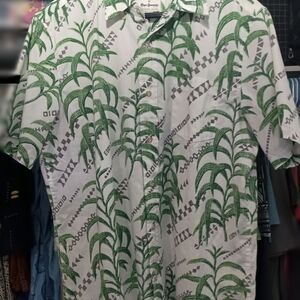 Reyn Spooner Limited print Art of Eddy Y Button Down